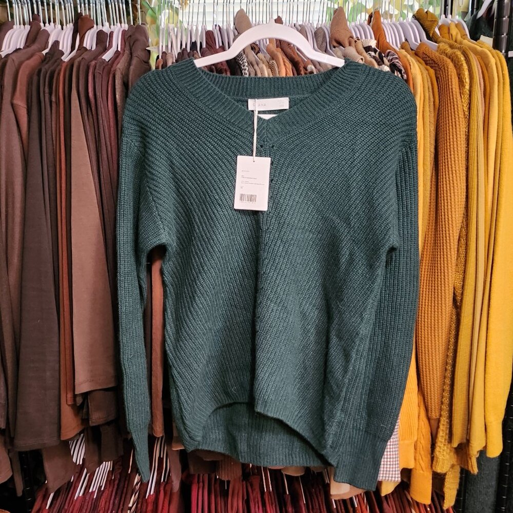 NWT Grana Cashmere Moving Rib V-Neck Sweater